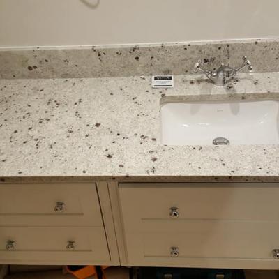 Bathroom Leachlade 2